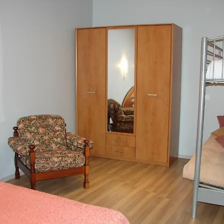 Rueuetli Apartment *