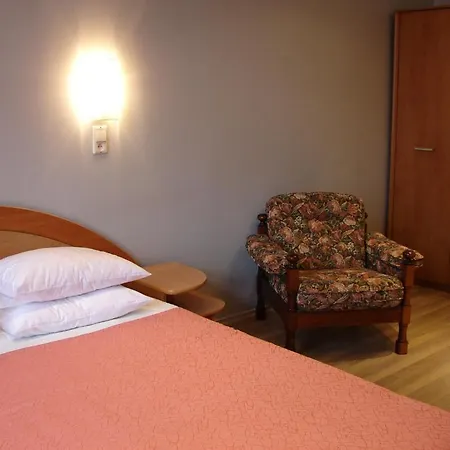 Rueuetli Apartment *