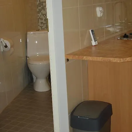 Rueuetli Apartment Apartamento Pärnu