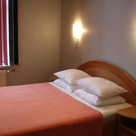 Rueuetli Apartment * Pärnu